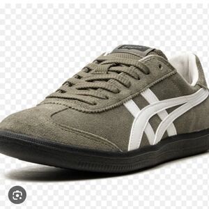 ISO Onitsuka Tigers Tokuten Burnt Green Women's Size 8